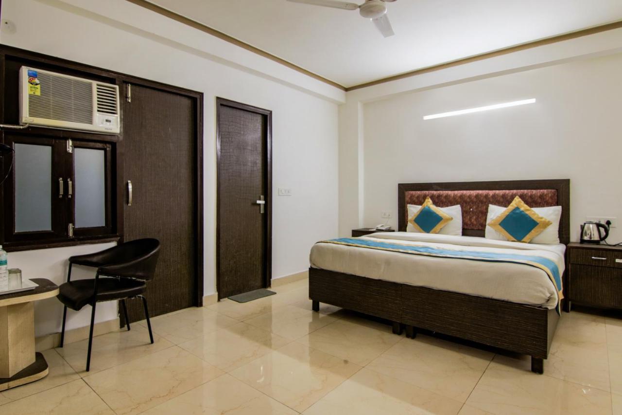 Hotel The Ocean Near Igi Airport New Delhi Extérieur photo