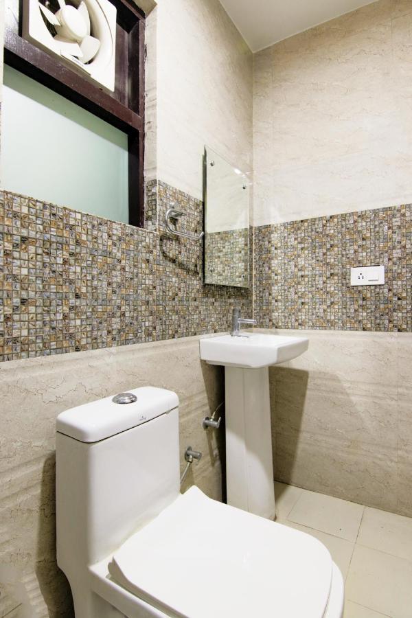 Hotel The Ocean Near Igi Airport New Delhi Extérieur photo